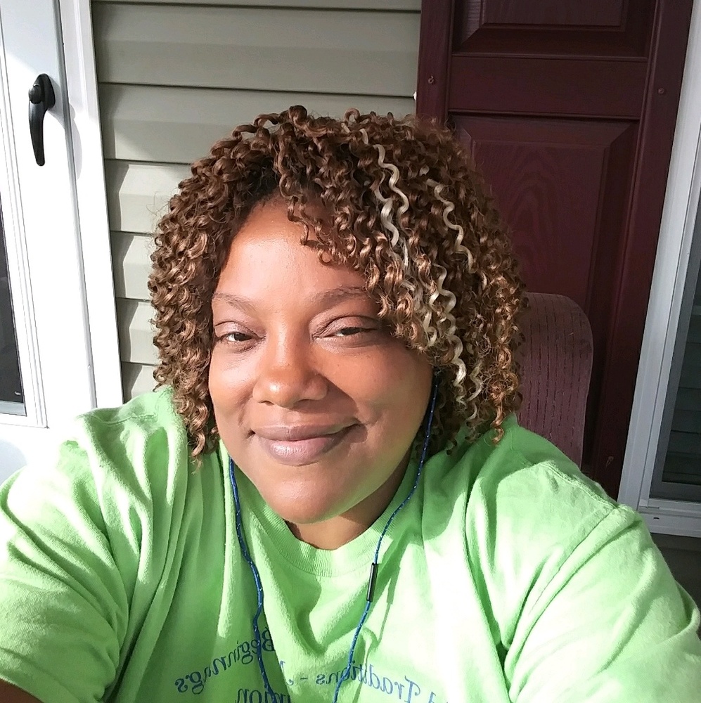 Meet your Posher, Cherry